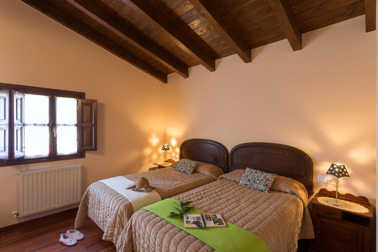 Onís Casas Rurales Pandesiertos מראה חיצוני תמונה